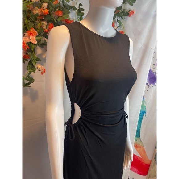 Kora Keyhole Midi Dress - Black Size Large RefFNB3 - Picture 6 of 9